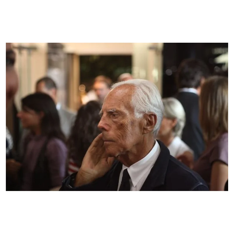 Giorgio Armani A Milano parfüm şişesi