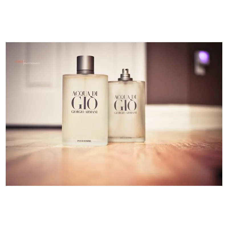 Giorgio Armani Acqua Di Gio parfüm şişesi